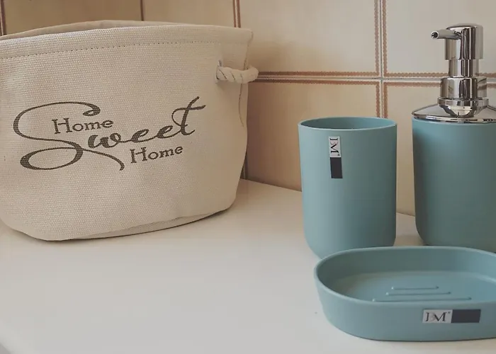 アパート The Angy's Flat ドモドッソラ