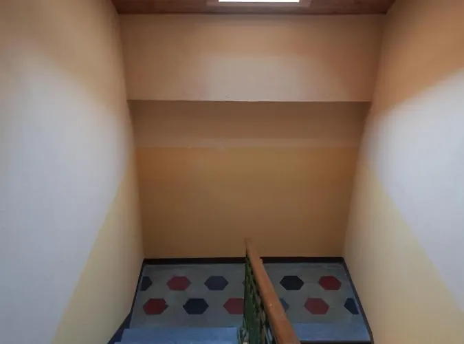 アパート The Angy's Flat ドモドッソラ