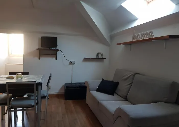 The Angy's Flat アパート