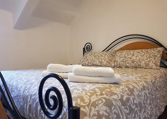 アパート The Angy's Flat ドモドッソラ